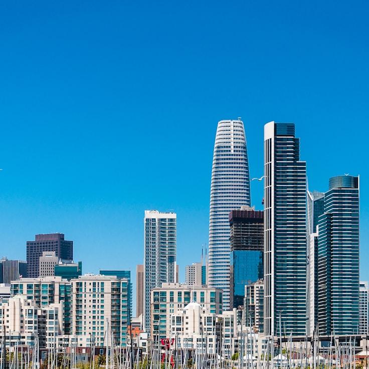 Family routine and school logistics in Roma